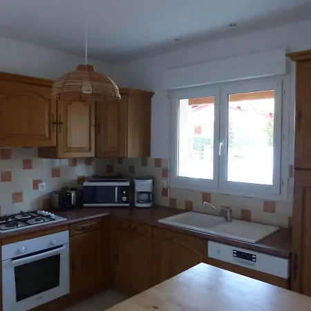 200 Metres De La Deux 5 Couchages Сasa de vacaciones