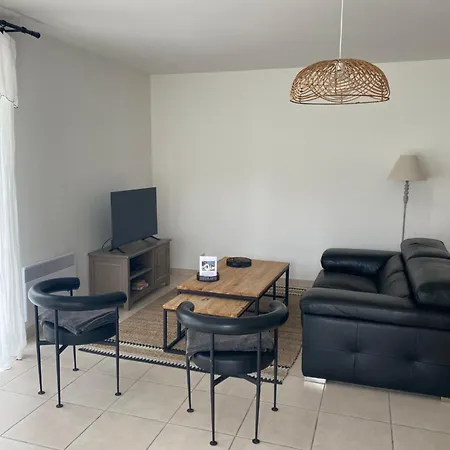 Holiday home 200 Metres De La Deux 5 Couchages