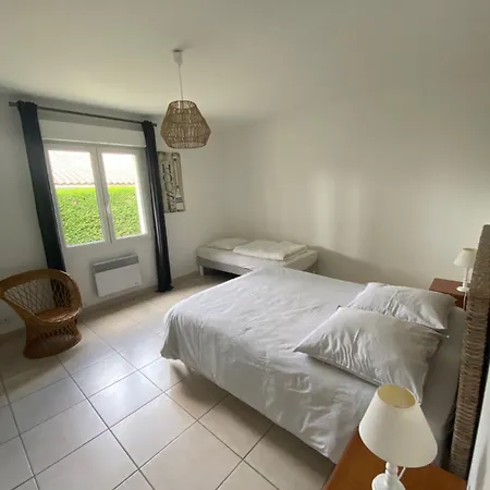 200 Metres De La Deux 5 Couchages